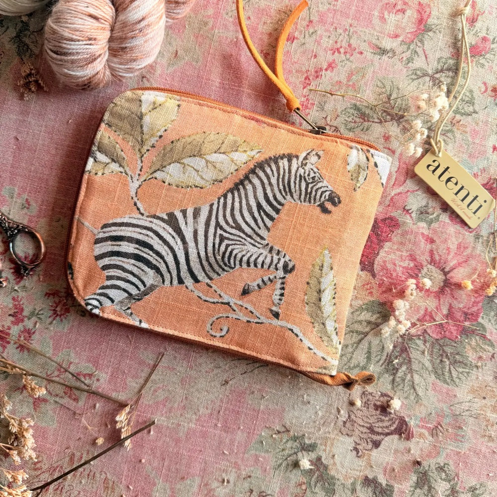 Atenti Circular Needle Case