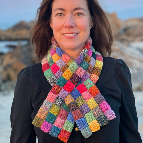 The Comfy Keyhole Scarf Workshop- In Store - April 20th