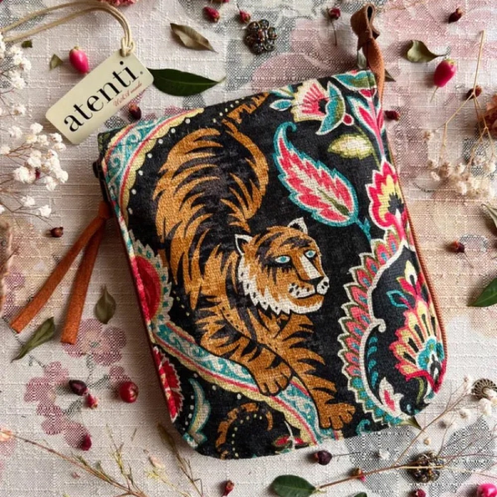 Atenti Circular Needle Case
