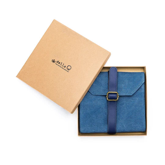 Della Q Maker's Canvas Needle Case