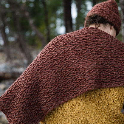 Entwined: Cables, Lace and Knitted Treasures