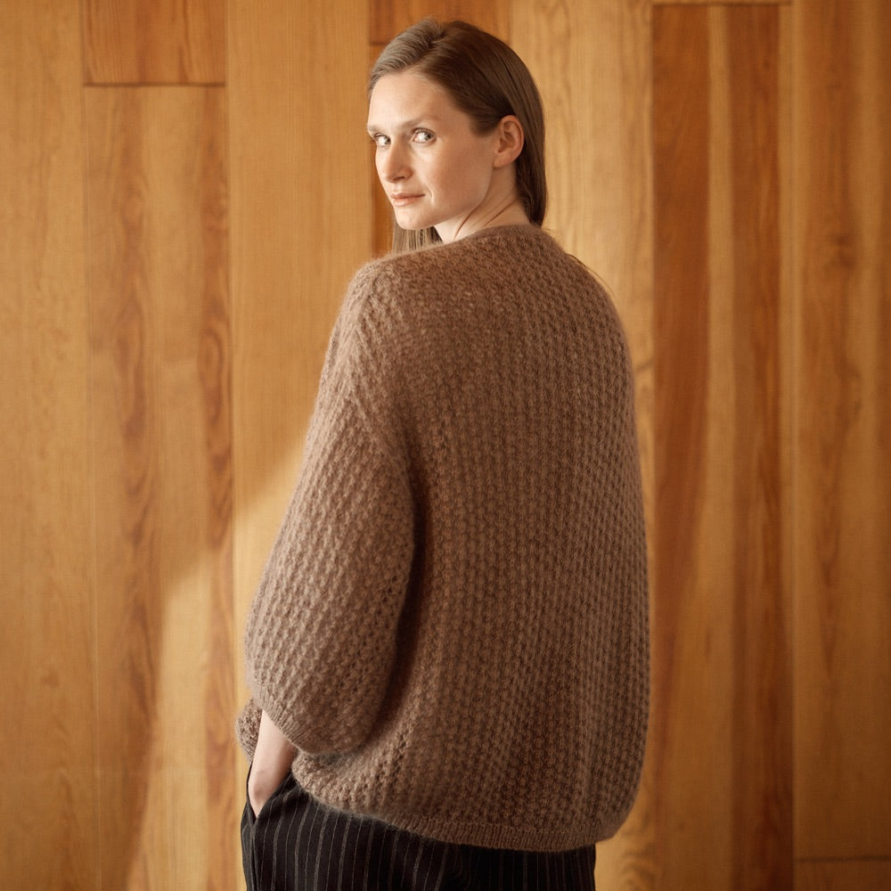 Entwined: Cables, Lace and Knitted Treasures