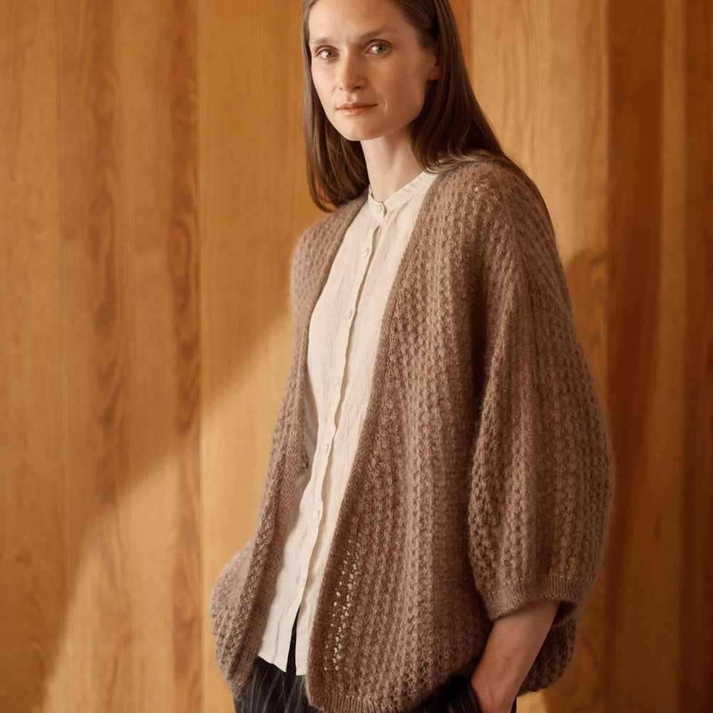 Entwined: Cables, Lace and Knitted Treasures