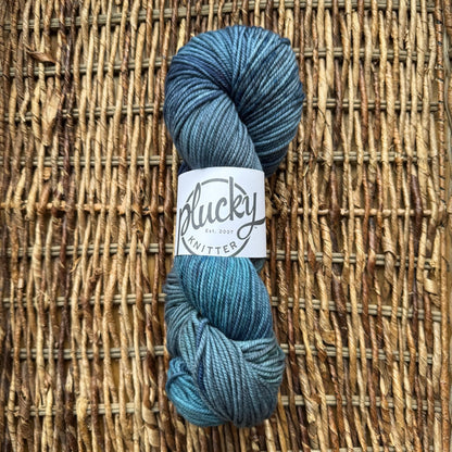 Plucky Knitter Legacy Worsted