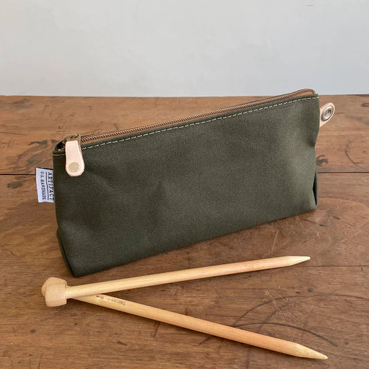 Artifact Knitting Long Pouch