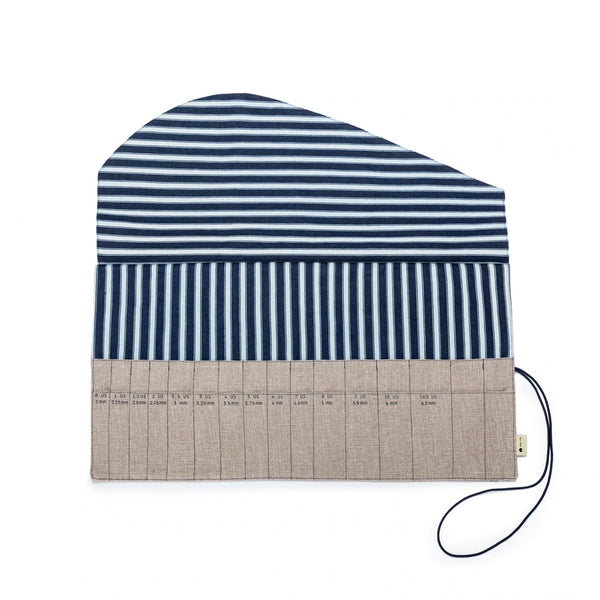 Della Q Double Point Needle Roll