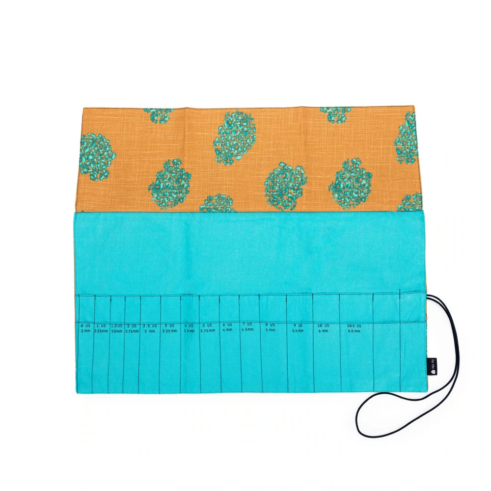Della Q Double Point Needle Roll