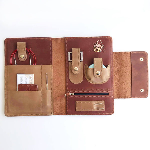 Thread & Maple Notions Clutch
